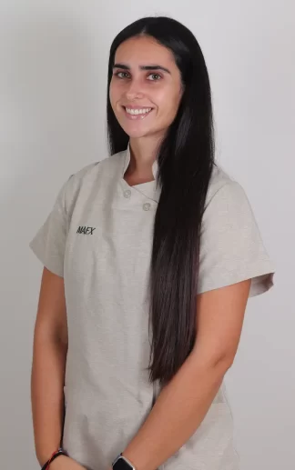 Amanda_Anton-324x517-1