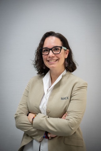 Silvia_Vidal_Directora-324x486-1